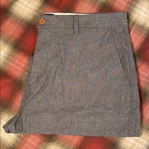 J. CREW MEN’s flat front shorts - 36’ waist